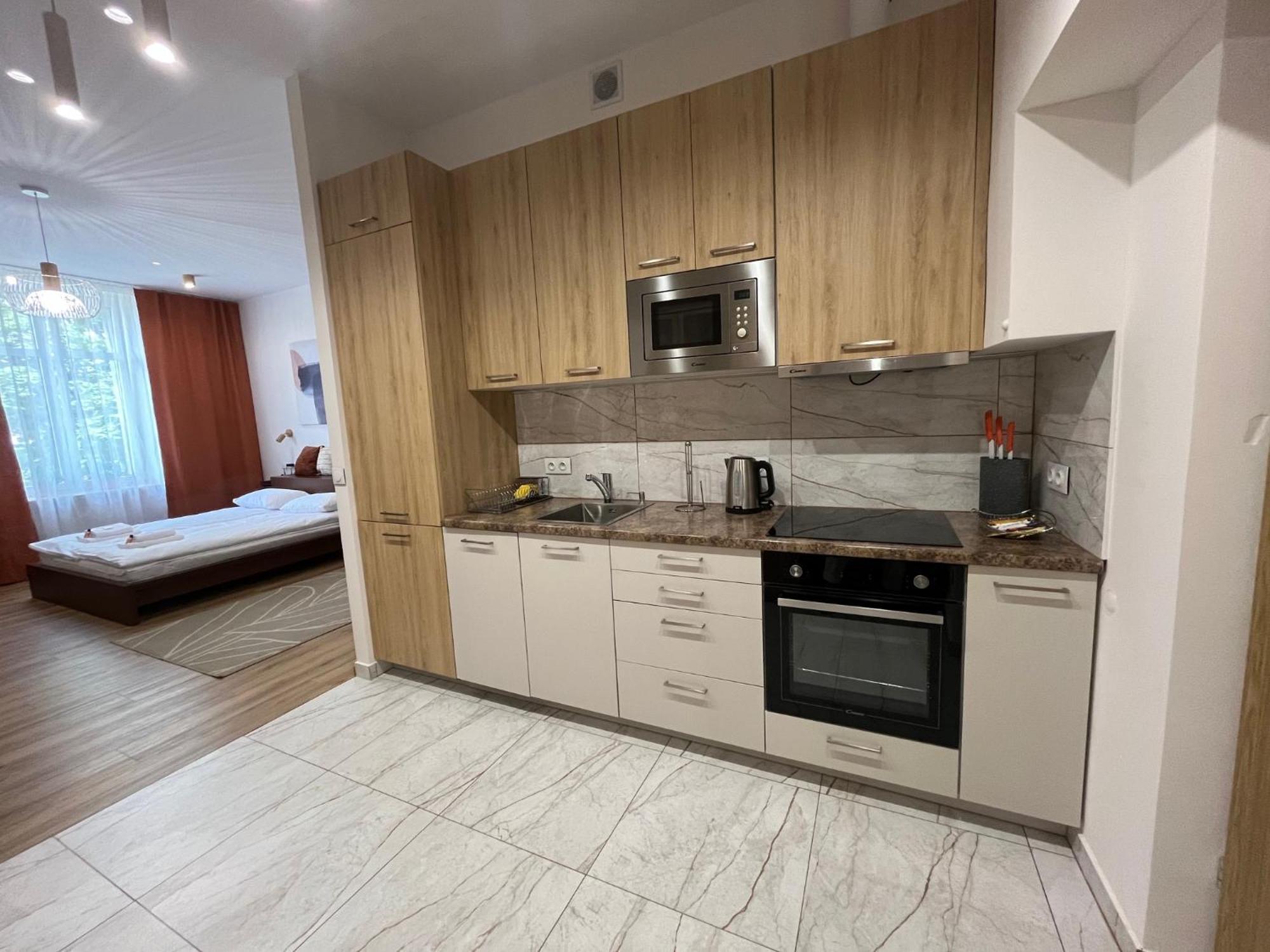 קרקוב St. Cross Apartment מראה חיצוני תמונה